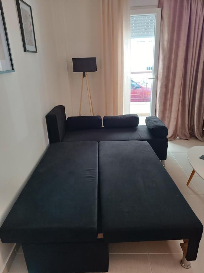 Appartement 3 Min From Station No2 Private Free Parking